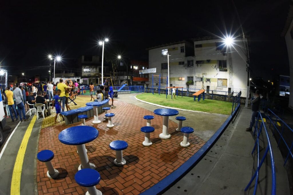 Prefeitura entrega cinco praças em Cajazeiras XI e chega a 523 novos equipamentos desde 2021 – Secretaria de Comunicação