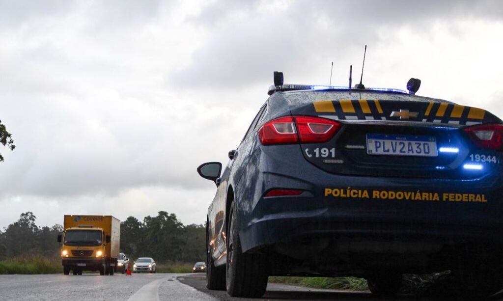 PRF define 93 pontos críticos em rodovias durante o carnaval