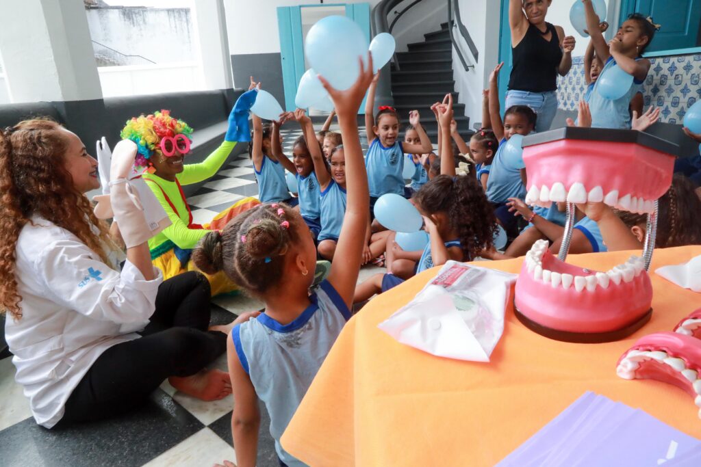 Alunos da Escola Municipal Casa da Providência participam de ação de Saúde Bucal – Secretaria de Comunicação