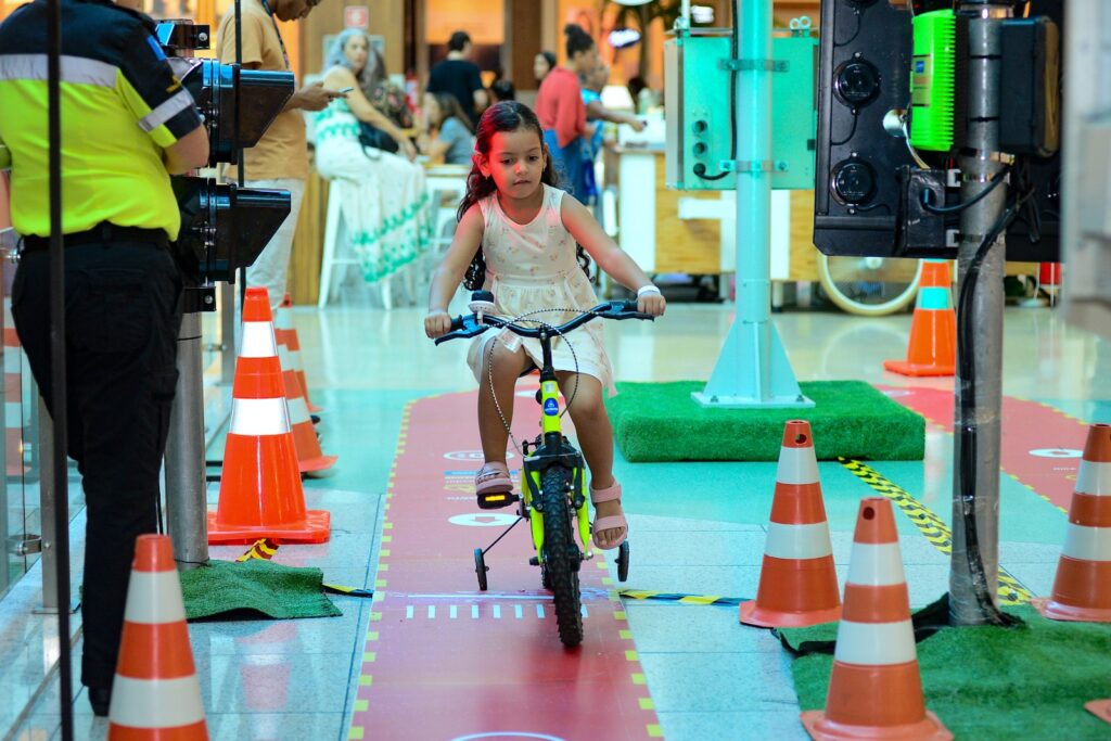 Circuito de bike leva educação no trânsito para crianças no Salvador Shopping até este domingo (18) – Secretaria de Comunicação