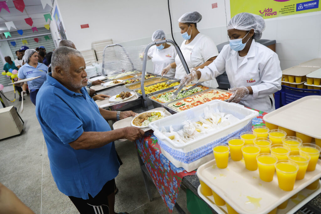 Restaurante popular de Fazenda Coutos completa 1 ano servindo 9 mil refeições mensais – Secretaria de Comunicação