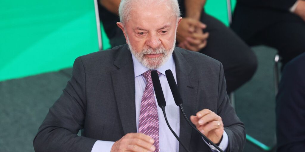 Lula reúne ministros no Alvorada e discute operação policial no Rio
