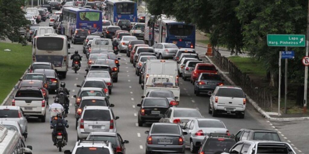 Câmara aprova isenção de IPVA para veículos com mais de 20 anos