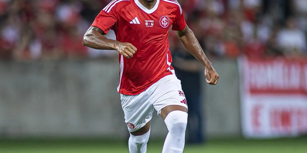 Victor Gabriel é suspenso por STJD até que Gabriel Pec volte a treinar
