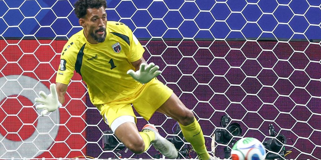 Vozinha, goleiro de Cabo Verde na Copa, acerta com Colo Colo do Chile